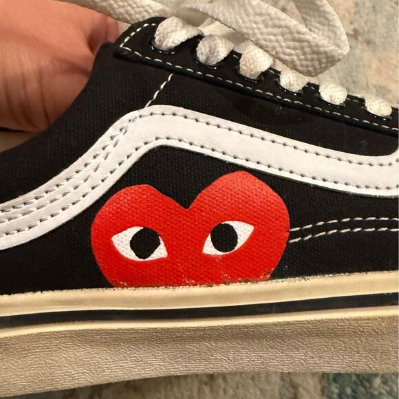 VANS X CDG Comme Des Garçons Heart Painted Black Classic Low Top Sneakers Size 7 - Picture 8 of 10